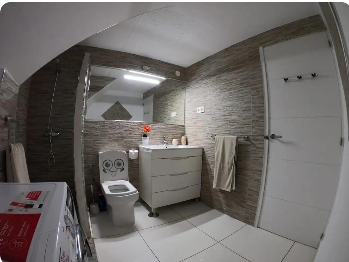 Casa Paradiso Бенидорм Екстериор снимка